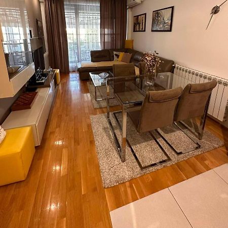 Dono Apartment スコピエ エクステリア 写真