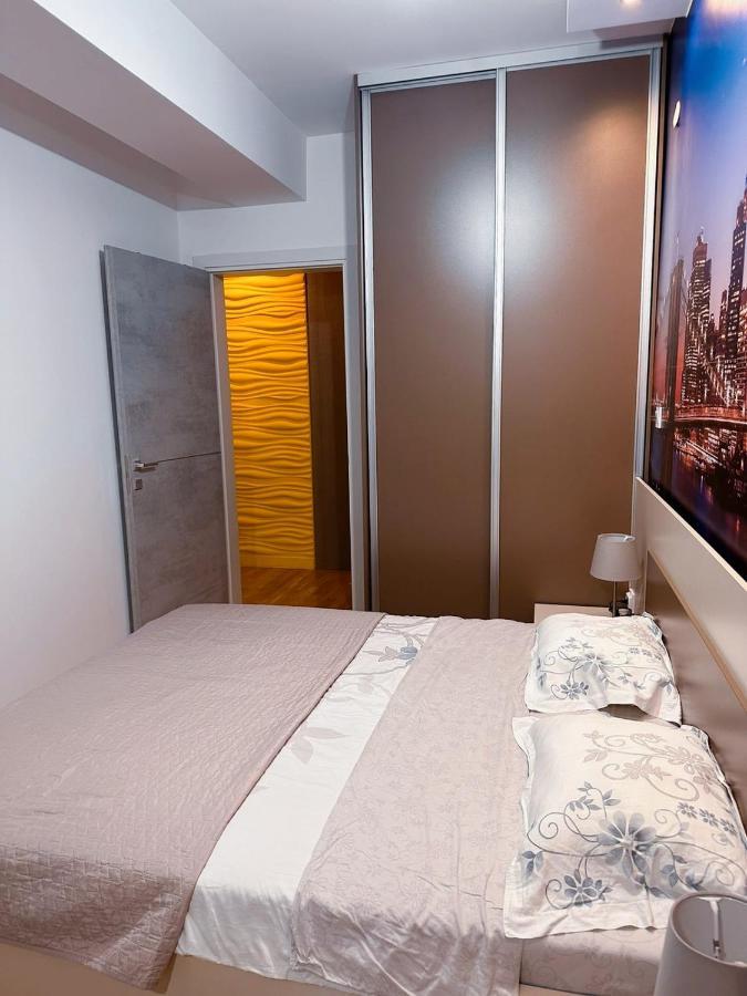 Dono Apartment スコピエ エクステリア 写真