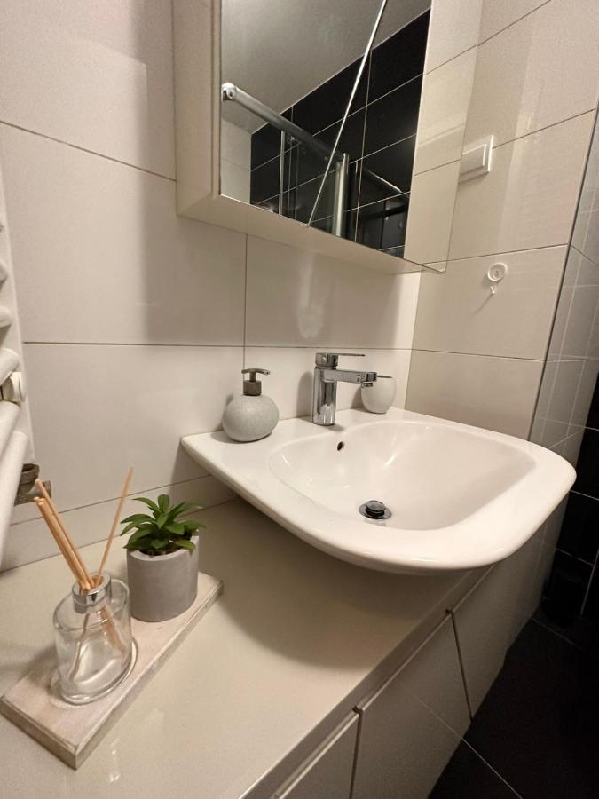 Dono Apartment スコピエ エクステリア 写真