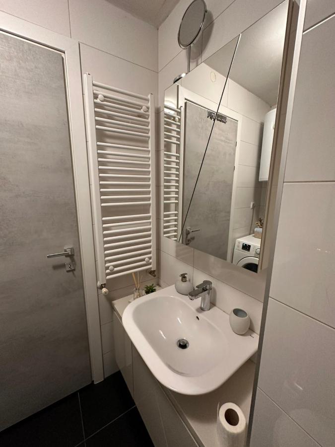 Dono Apartment スコピエ エクステリア 写真